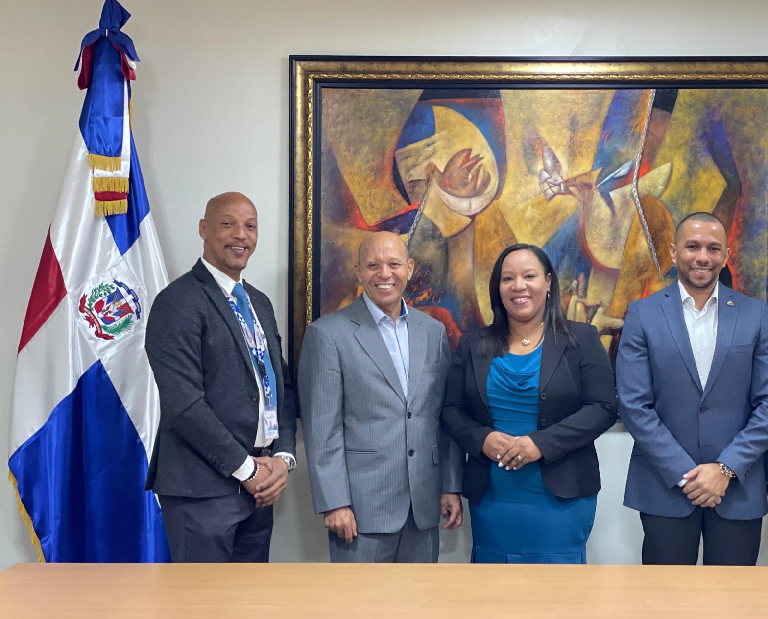 Imparten charla con motivo Día Mundial del Emprendimiento